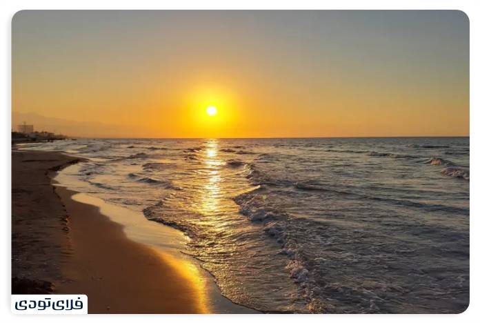 Where are the coastal beaches of Sarkhrood?
