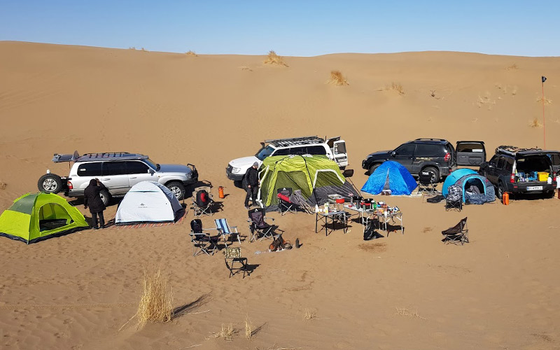 Camping in Maranjab desert, photo source: Google Map, photographer: Hamed Zarepour