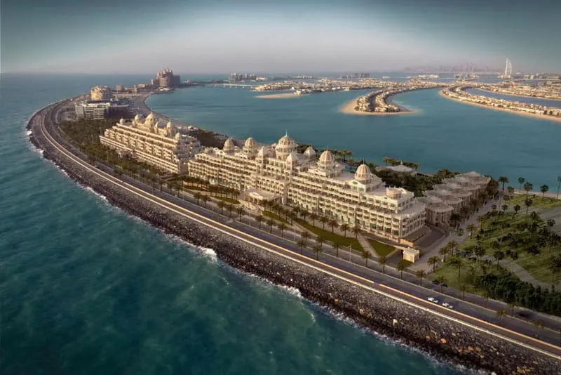 Palm Jumeirah artificial island luxury hotel, photo source: the luxury editor website, photographer: unknown