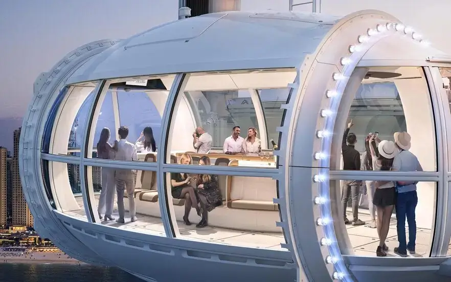 Dubai carousel equipped cabins