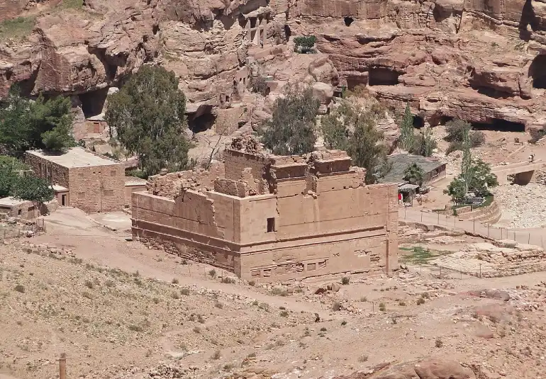 Qasr al-Be