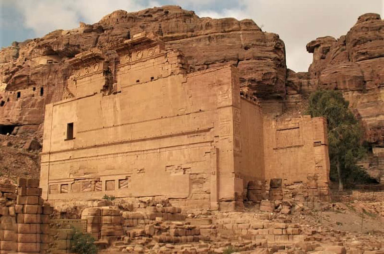 Qasr El-bi