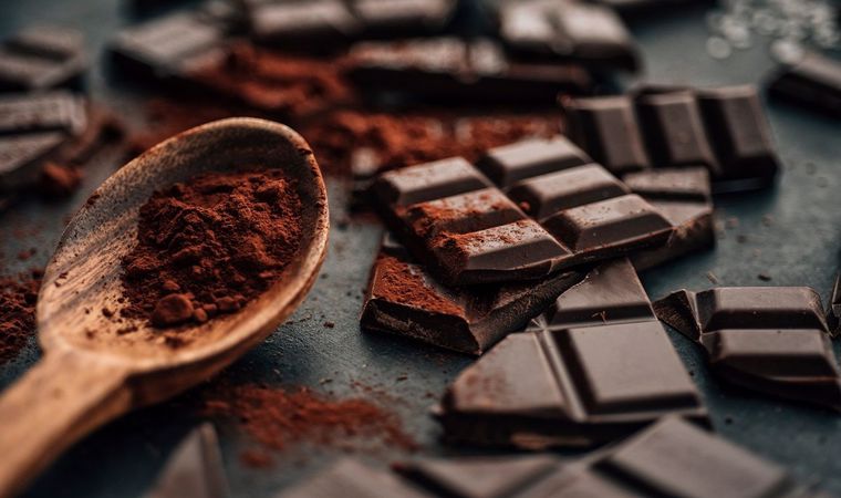 Properties of dark chocolate