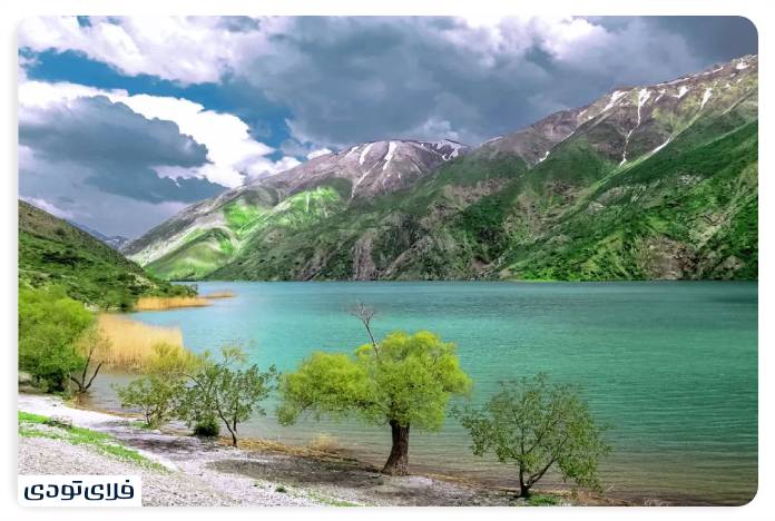 Lake Gahar Lorestan