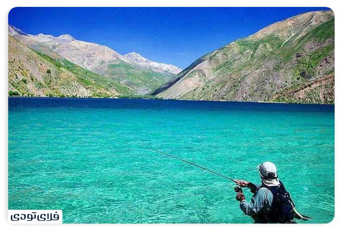 Fishing in Gahar Lorestan Lake