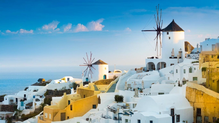 Greek island of Mykonos; Stay in the storm of magic and dream 8 Mykonos Island