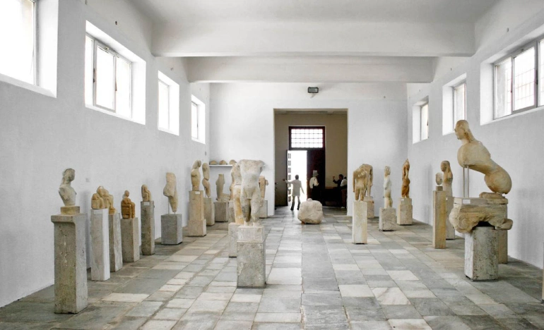 Greek island of Mykonos; Stay in the storm of magic and dreams 32 Archaeological Museum of Mykonos