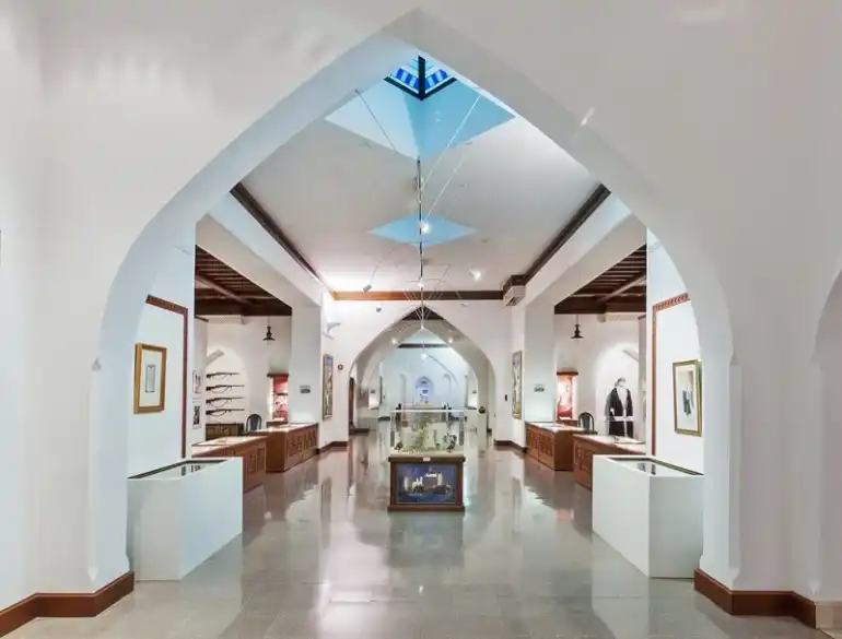 Must-see places in Muscat; Paradise Emerald Desert 35 Sightseeing places in Muscat, Oman