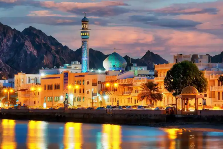 Must-see places in Muscat; Paradise Emerald Desert 53 Must-see places in Muscat