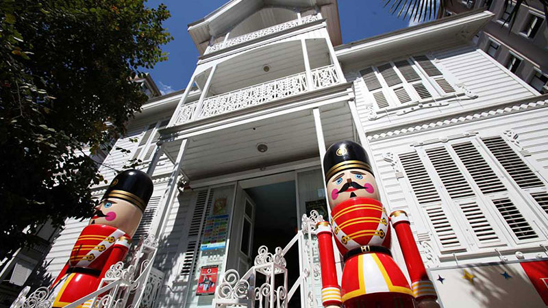 Toy Museum is one of the most exciting eertainmes in Istanbul for children