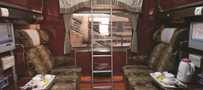 Simorgh Raja train compartme; Photo source: samtik.com. Photographer: Unknown