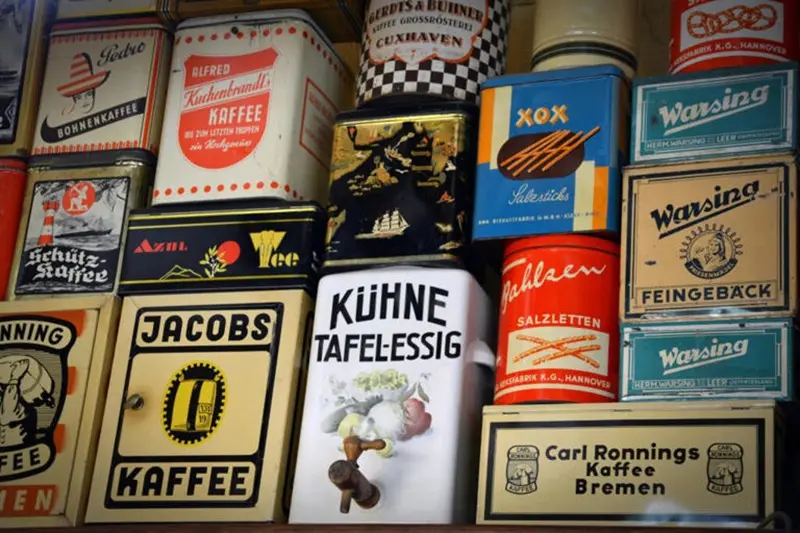 The French inveed the first canned food
