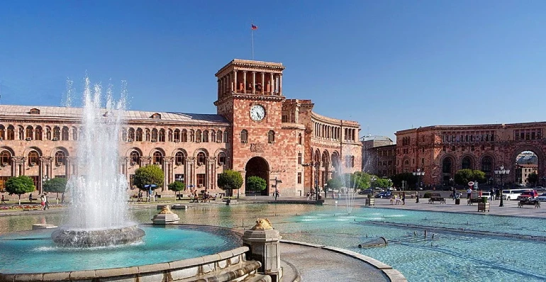 Republic Square, Yerevan; A dream destination for tourists 4 Characteristics of Republic of Armenia square