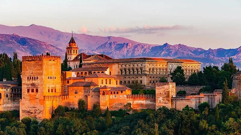What you should know before traveling to Spain