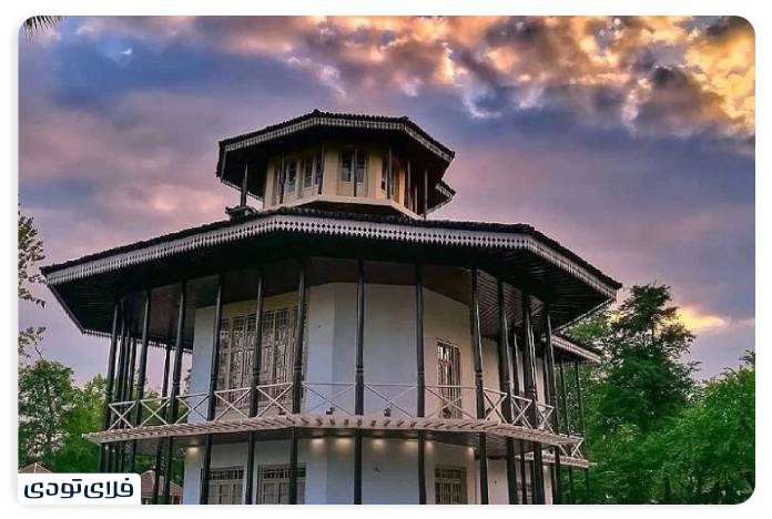Mohtsham garden and Kolah Ferangi mansion in Rasht