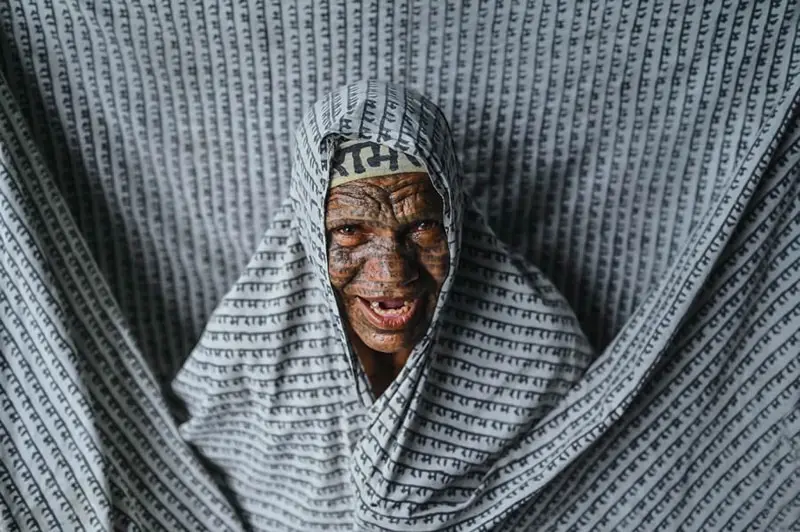 Indian old woman in traditional te