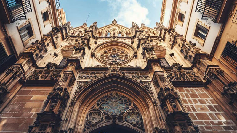 Gothic and Renaissance influences in Spanish architecture (Gothic and Renaissance)