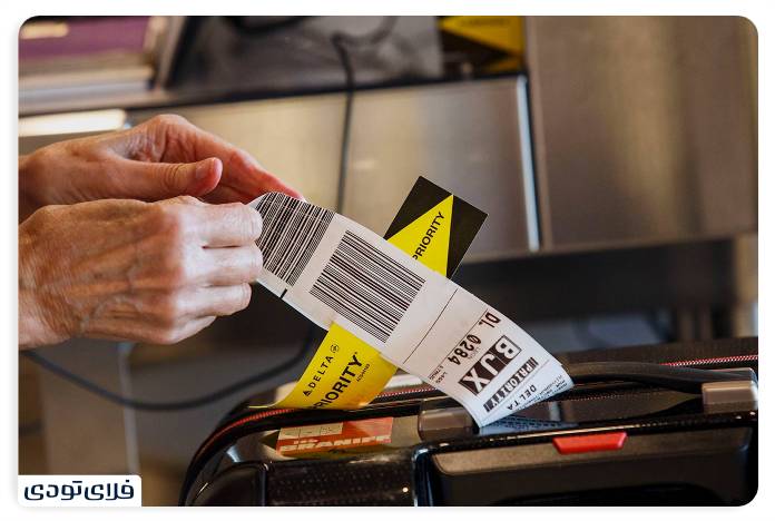 Removing old luggage tags