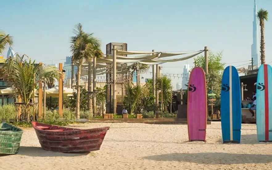 Equipme real in Lamar Beach