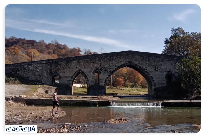 Shapur or Shahpur bridge