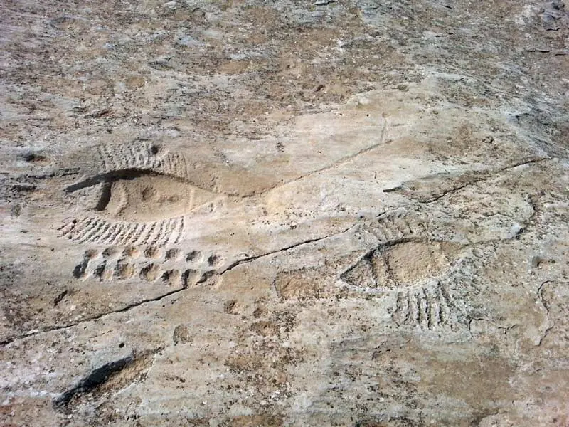The role of boats and oars in the petroglyphs of Al-Jasasieh, Qatar; Photo Source: Visit Qatar, Photographer: Unknown