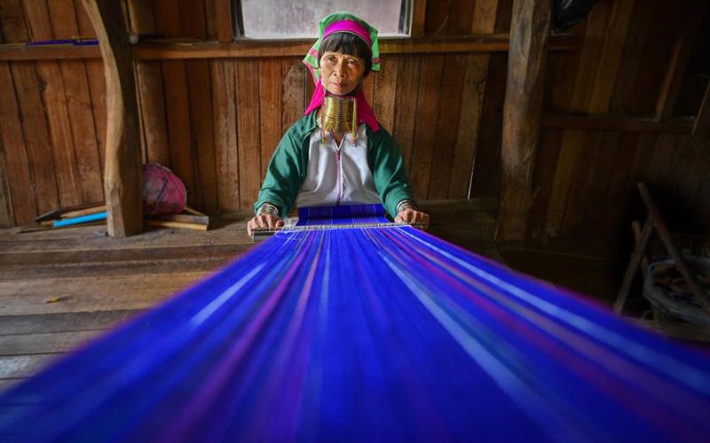 Indian weaver woman