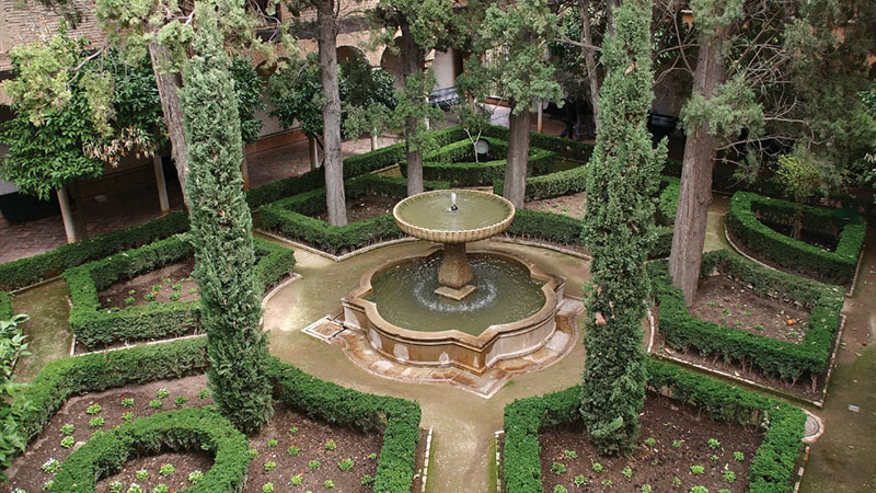 General information about Alhambra Palace