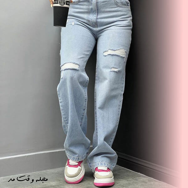 Matching mom style pas with suitable shoes