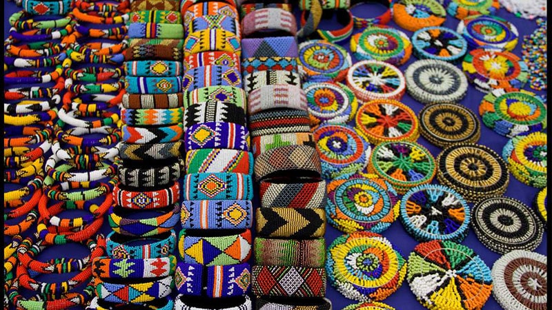 Souvenirs in the travel guide to South Africa