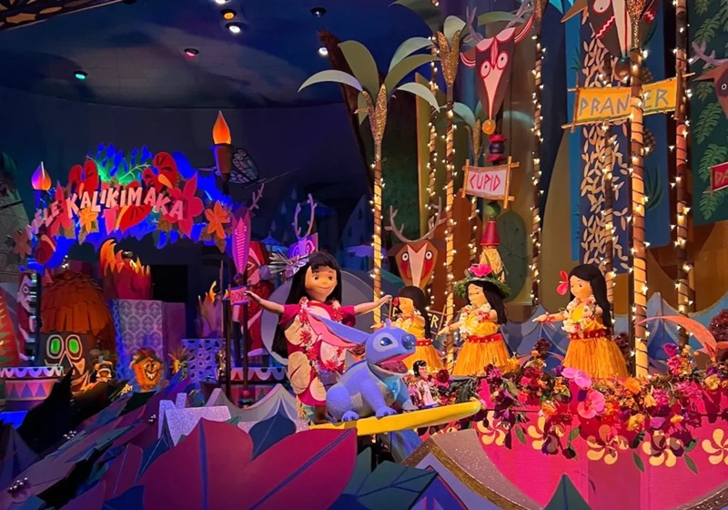 It's a small world in Disneyland