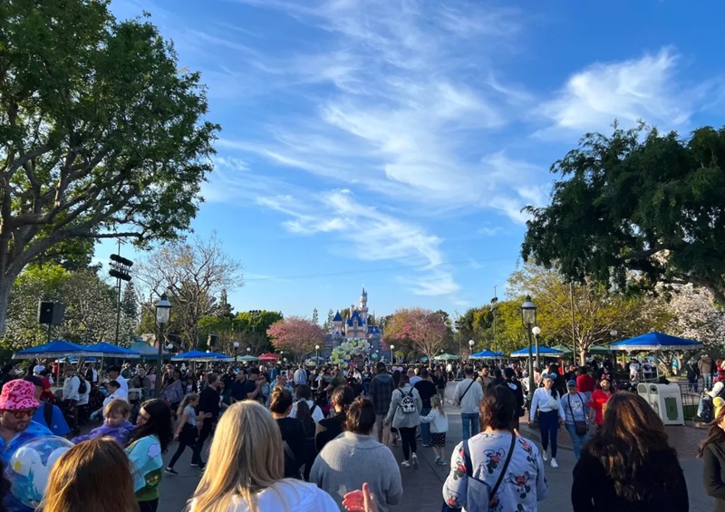 The magical smells of Disneyland