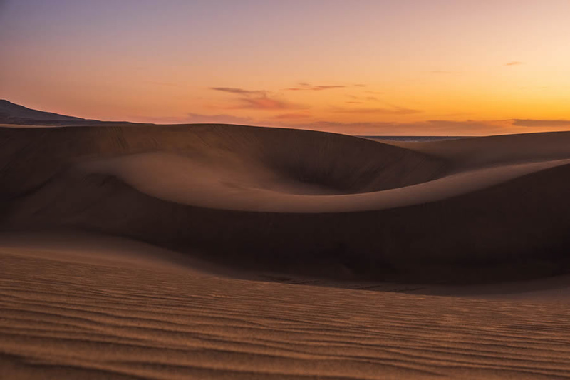 Image of sunset in the sand dunes of Spain