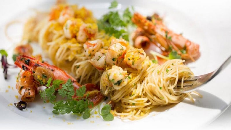 Zenzero Restaura & Wine Bar, restauras in Kuala Lumpur