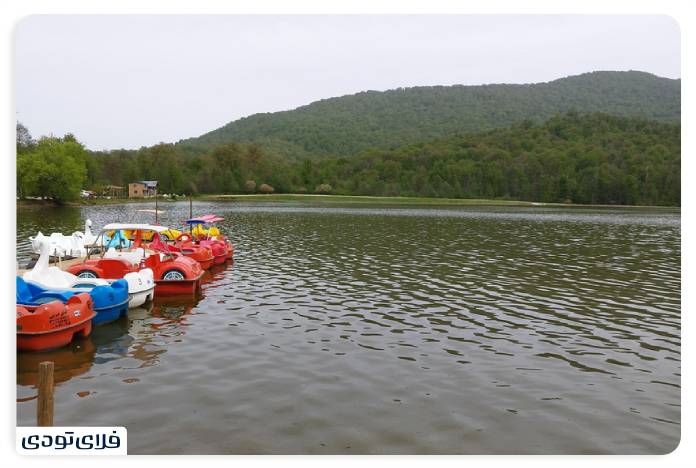 An unforgettable experience next to Ellandan Lake The comforts of Lake Eldanan in Sari