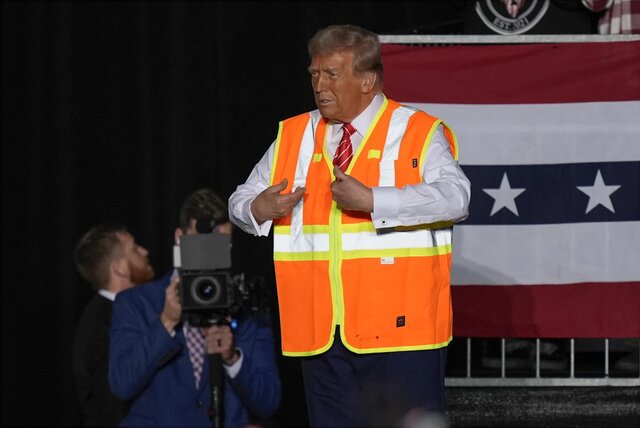 Trump answered Biden from inside the garbage truck