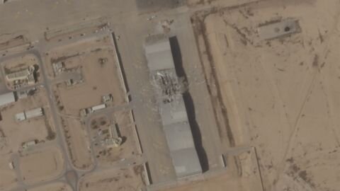 CNN: Iranian missiles hit the hangars of Navatim base