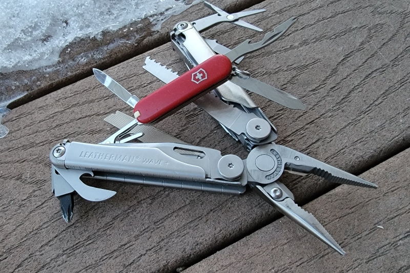 multipurpose knife; Photo source: gearjunkie.com. Photographer: Unknown