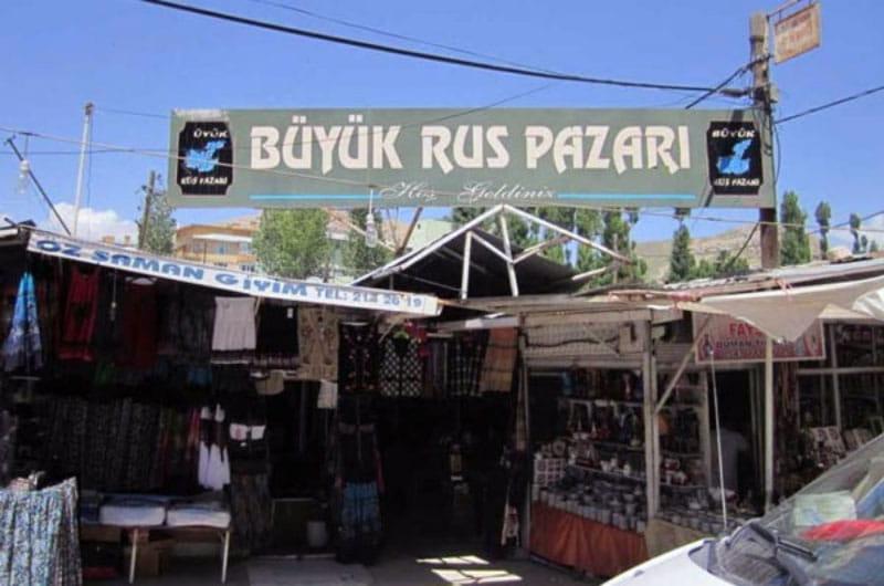 The erance to the Russian market in the city of Van, Türkiye
