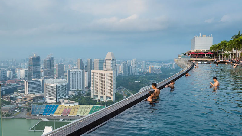 Marina Bay Sands pool / Singapore is one of the most beautiful pools in the world