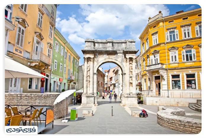Arch of Sergii is one of the most famous historical monumes of Pula in Croatia