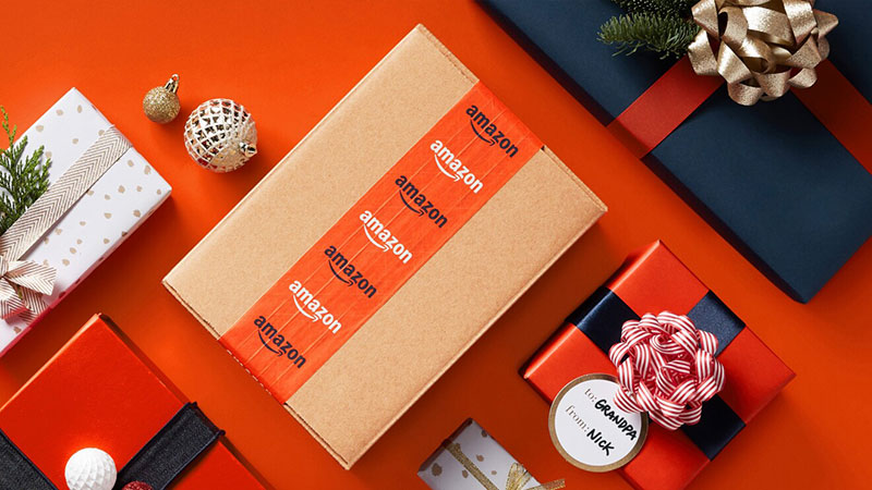 Amazon mail package in black friday auction photo source: mayan.co; Photographer: Unknown