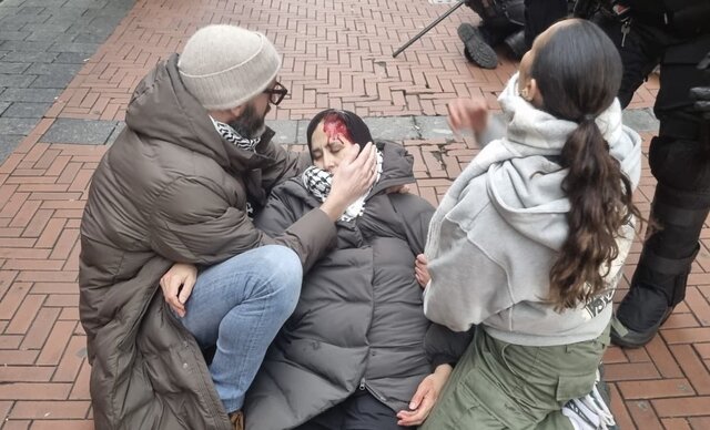 The Dutch police attacked the gathering of supporters of Palestine in Amsterdam