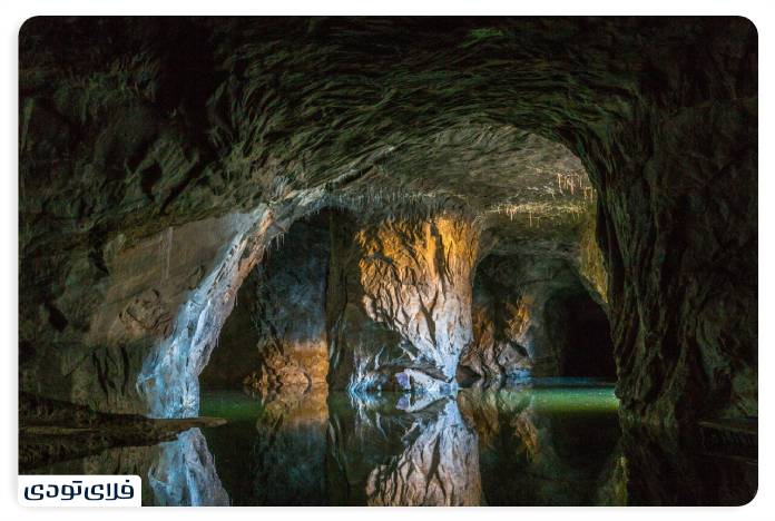 Garmsar Salt Cave