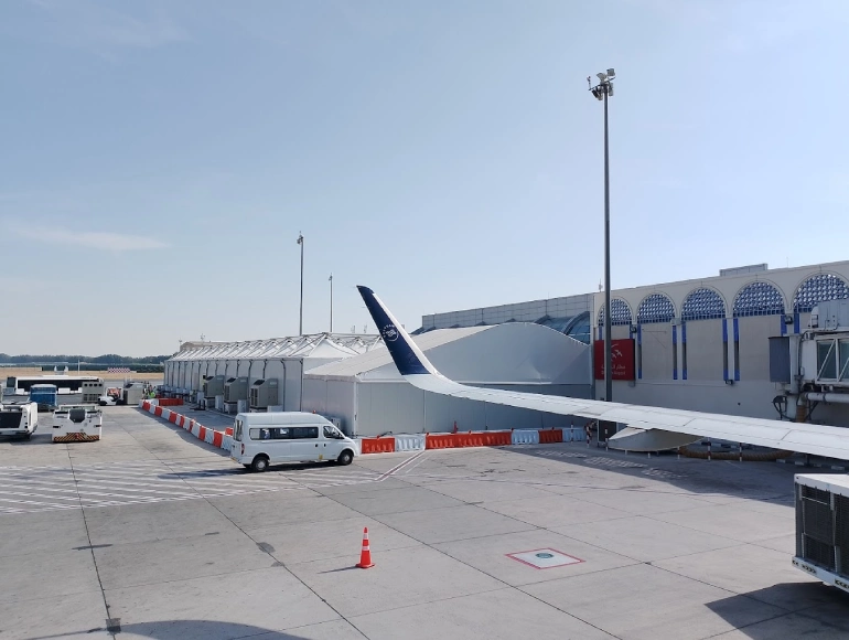 Sharjah Airport; A gateway to the world of wonders of Dubai 17 Sharjah Iernational Airport Transfer