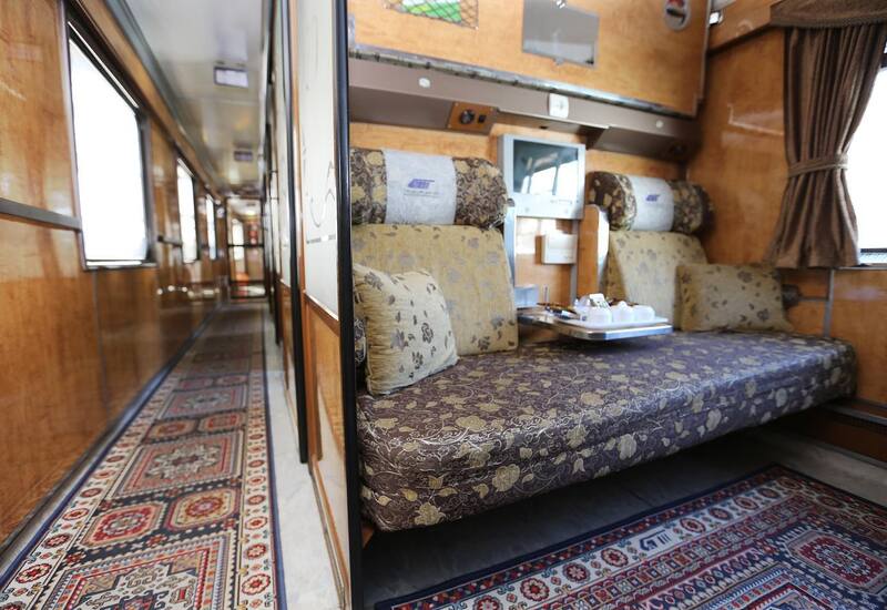 Four-bed compartmes in the Simorgh train