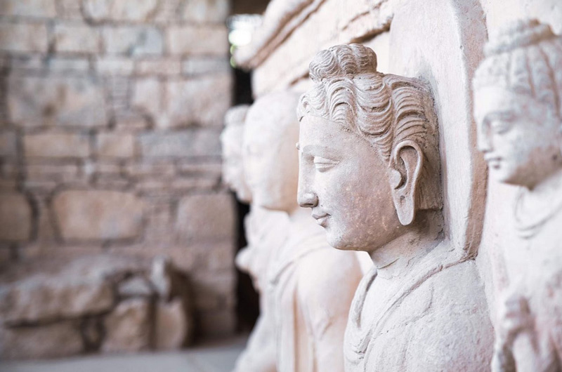 Buddha statues of the ancie city of Taxila; Photo Source: Hunza Guides Pakistan, Photographer: Unknown