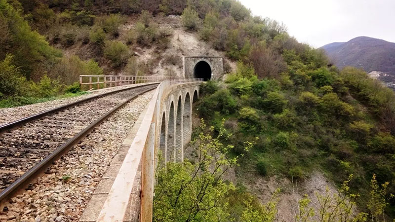 Tehran-Sari railway route; The most beautiful rail route in Iran, Gadok Tunnel