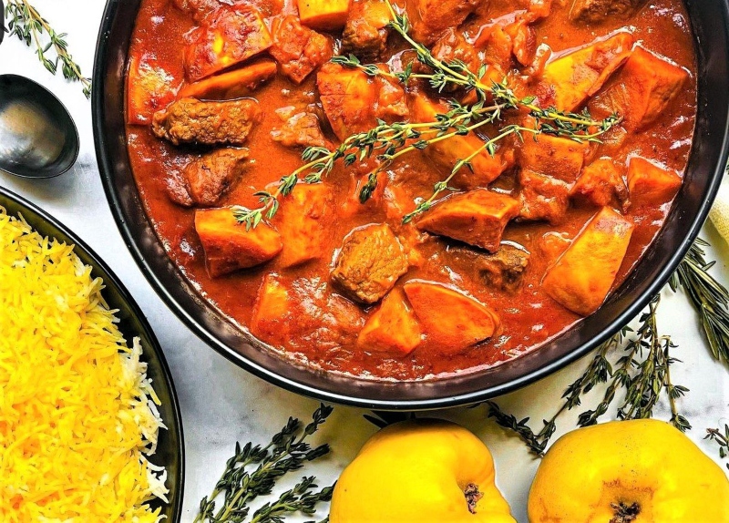 Isfahan plum stew; Photo source: topcooking.ir website. Photographer: Unknown