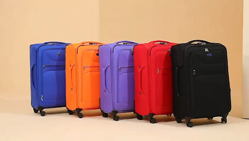 Soft luggage: light, flexible and reliable companion for modern travel: