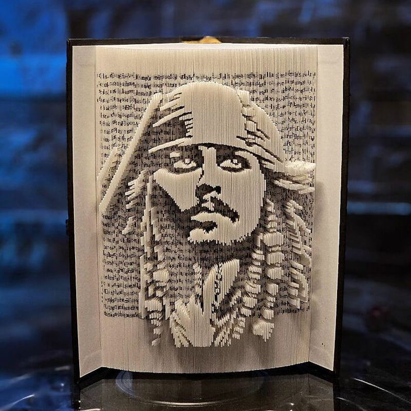 Book character statue of Captain Jack Sparrow in Pirates of the Caribbean